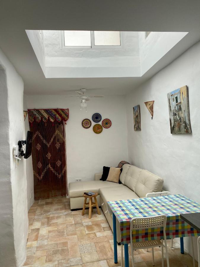 Cheerful One Bedroom Townhouse With Patio Archez Luaran gambar